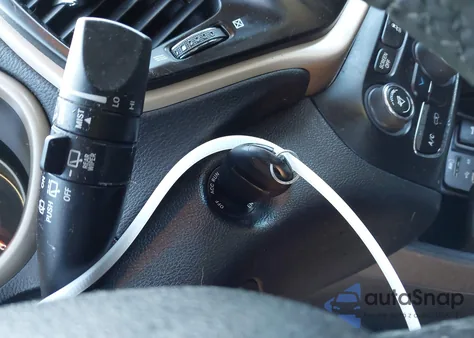 2016 Jeep Cherokee Latitude из США, поврежденный, VIN 1C4PJMCB2GW375315